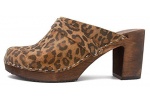 zueco-estampado-trelleborg-leopardo-gunnels-1