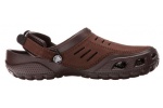 zueco-hombre-10931-30Q-crocs-marron-1