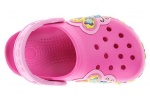 zueco-nina-crocslights-butterfly-crocs-rosa-4